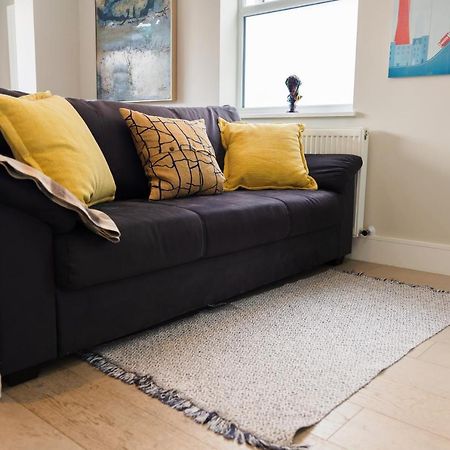 Star London Bell Lane 3-Bed Haven Apartman Hendon Kültér fotó